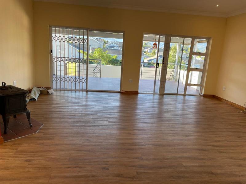 2 Bedroom Property for Sale in Groenkloof Retirement Village Western Cape